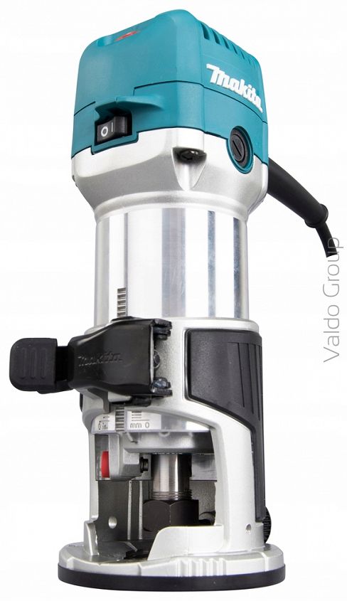 Makita RT0702CX2J Frezarko-wycinarka 710W + Makpac